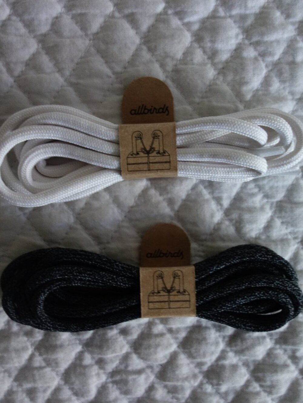 2 New Pkgs of Genuine ALLBIRDS Shoe Laces – White / Heather Black